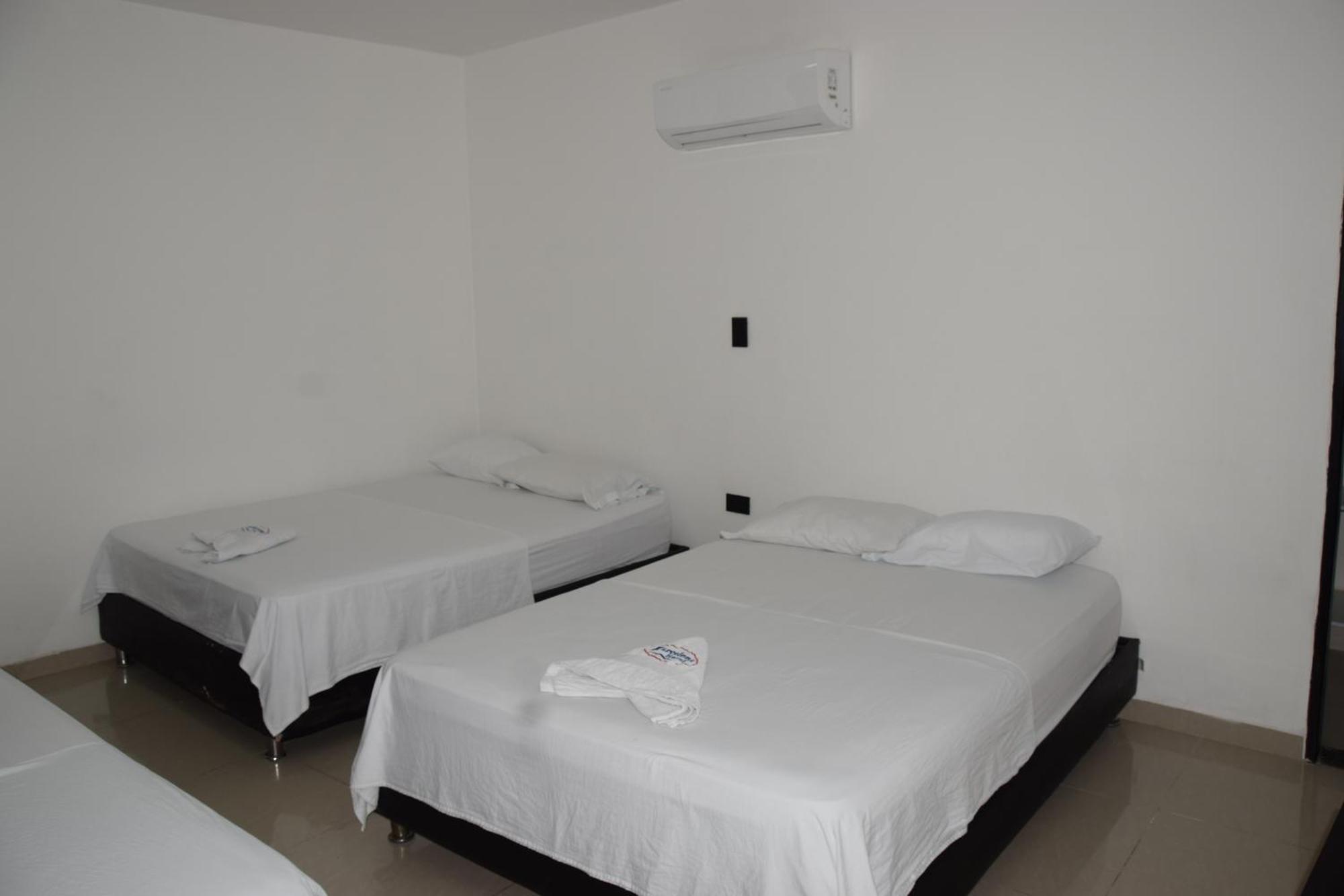 Hotel Barcelona Montería Eksteriør billede